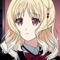 Yui Komori