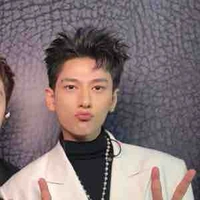 Phạm Lưu Tuấn Tài(Isaac)