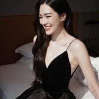 Linglingkwong(cô)