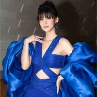 Bùi Lan Hương ( mẹ cô )