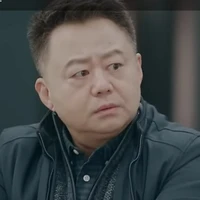 Ngu lâm-Bố T.hân