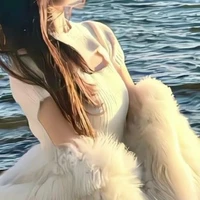 Trợ lí - Hoài Yến