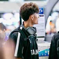 Suphanat Mueanta (Bank)