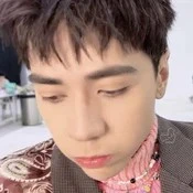 Lê Quang Hùng[phone]