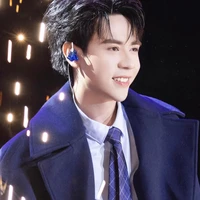 Lê quang hùng