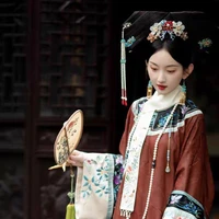 Kiều Ngọc Liên: Mai tần