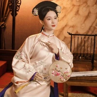 Tố Lam: Trinh quý nhân