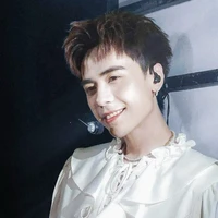 Lê Quang Hùng[Phone]