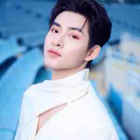 Hùng Huỳnh 