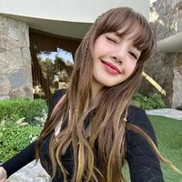 Lalisa Manobal [mama cô và em]