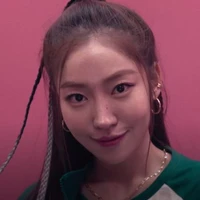 Hye-Won (196)