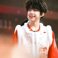 Trần Dịch Hằng_cậu