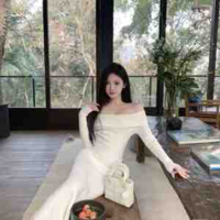 Hồng Anh