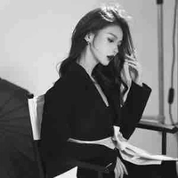 Thiên Hoa ( mẹ nu9 )