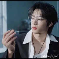 Lưu Diệu Văn _ Alpha