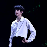 Trần Dịch Hằng