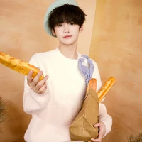 Trương Dịch Nhiên (y)