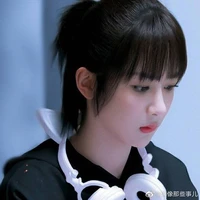 Đồng Niên — Cá Mực Nhỏ