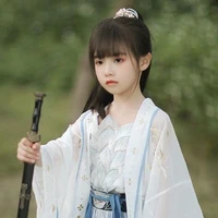 Bạch Kiều Linh_ lúc nhỏ