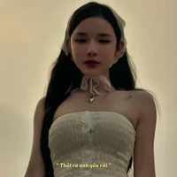 Nguyễn Hoàng Ly (Lyly)