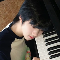 Trương Hàm Thuỵ