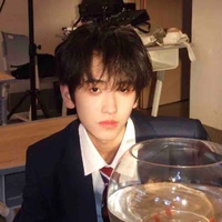 Tả Kỳ Hàm 