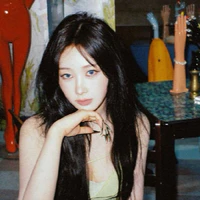 Hwang Aeri - cô