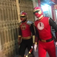 Tác Giả