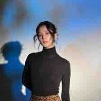 Jisoo (y)