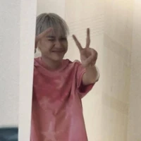 Cô bé khờ khạo💅(T/g)