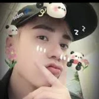 Hùng