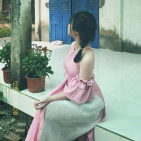 t/gia xinh yeu=//