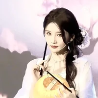 Châu Thi Vũ [ nàng ]
