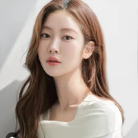 Song Ji Woo