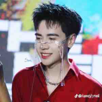 Lê quang hùng