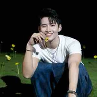 Huỳnh Hoàng Hùng(Hùng Huỳnh)