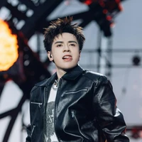 quang hùng (masterd)