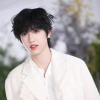 Trương Quế Nguyên "gã"