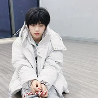 Trương Hàm Thụy ( em )