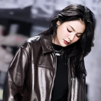 Faye Malisorn (chị họ cô)