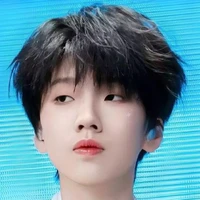 Nhiếp Vĩ Thần