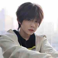 Trần Dịch Hằng 