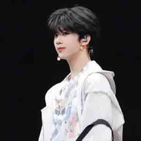 Trương Hàm Thụy