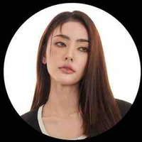 Meenarina(bạn thân nàng)