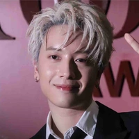 Phong Hào-Nicky