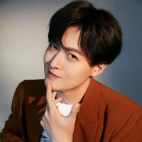 Kim ( CEO Giải Trí )