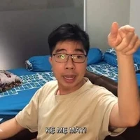 nhìn gì?