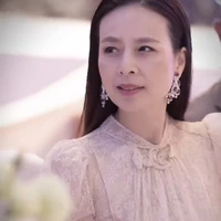 MaDam Pang