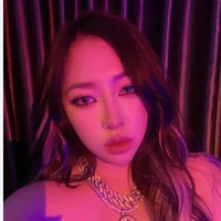 Queen B ( Quỳnh )