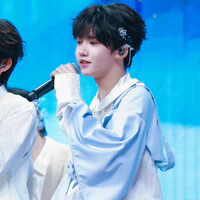 Trương Dịch Nhiên(y)